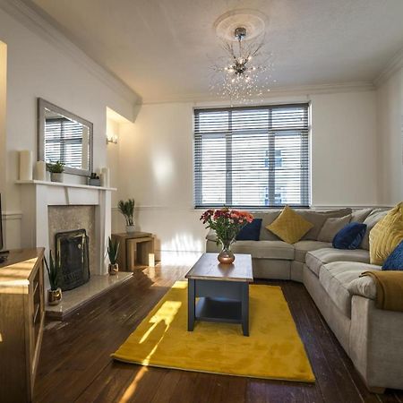 Ivydene - 3 Bedroom Holiday Home - Tenby Bagian luar foto